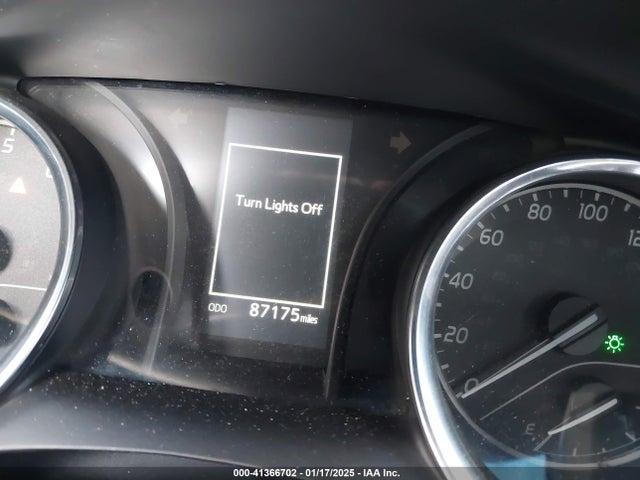 4T1B11HK2JU619822 Toyota CAMRY LE