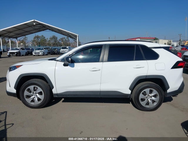 Toyota RAV4 LE 2019 2T3H1RFV9KC017158 Image 14