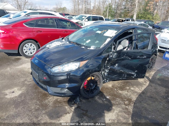 Ford FIESTA ST 2019 3FADP4GXXKM125486 Image 2