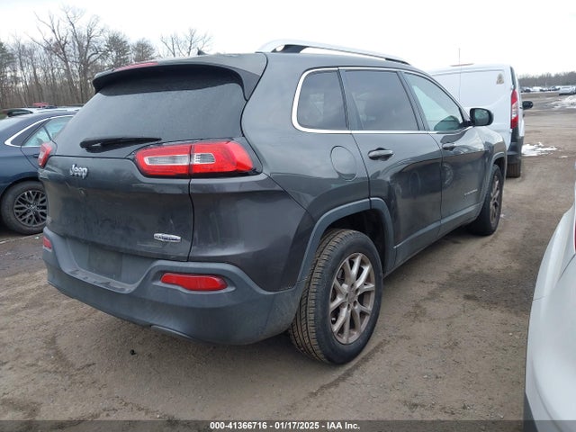 1C4PJLCBXEW320845 Jeep Cherokee Latitude