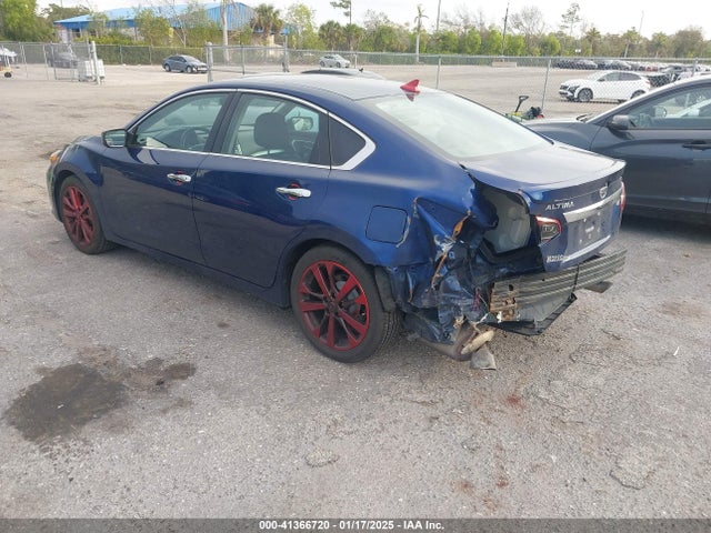 1N4AL3AP8HC479177 Nissan Altima 2.5 Sr