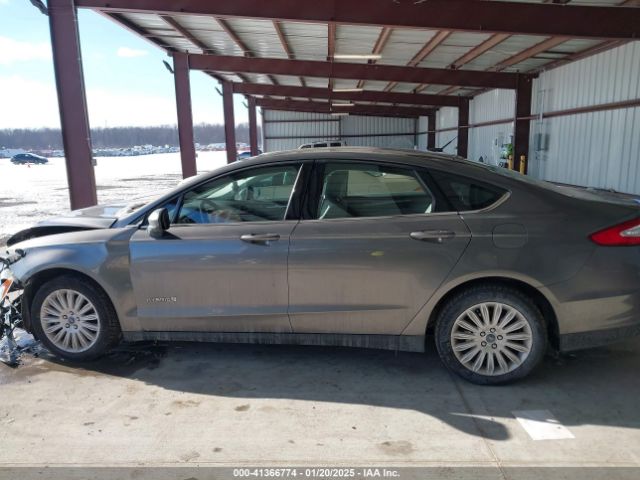3FA6P0UUXER369125 Ford Fusion Hybrid S