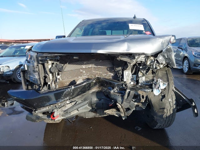 1GCPYFED1KZ226732 Chevrolet Silverado 1500 Lt Trail Boss