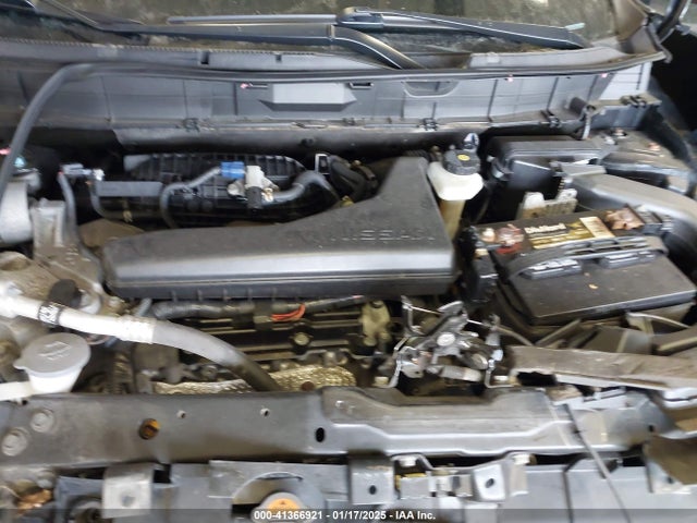 Nissan ROGUE SV 2018 5N1AT2MV6JC720671 Image 10