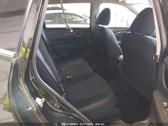 Nissan ROGUE SV 2018 5N1AT2MV6JC720671 Image 8