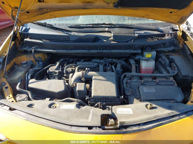JTDZN3EU8GJ043947 Toyota Prius V Two