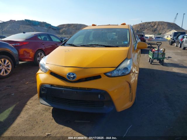 JTDZN3EU8GJ043947 Toyota Prius V Two