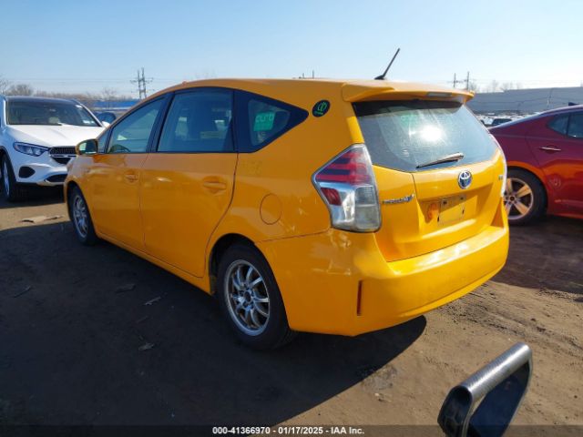 JTDZN3EU8GJ043947 Toyota Prius V Two