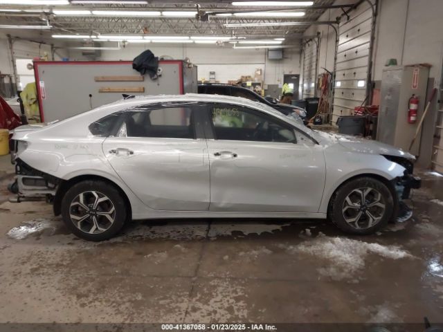 3KPF24AD3LE184195 KIA Forte Lxs