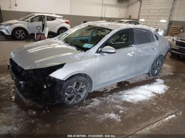3KPF24AD3LE184195 KIA Forte Lxs
