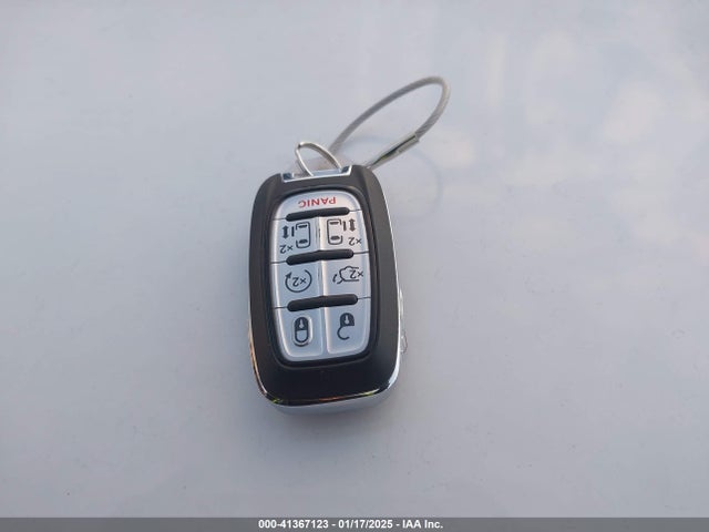 Chrysler Pacifica Touring L 2024 2C4RC1BG4RR155085 Image 11