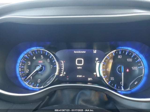 Chrysler Pacifica Touring L 2024 2C4RC1BG4RR155085 Image 7