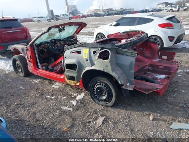 2015 DODGE CHALLENGER 2C3CDZAT0FH758007 Photo 2