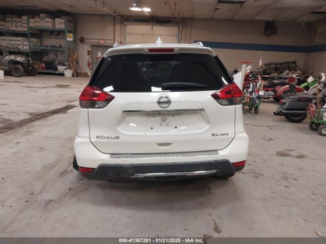 JN8AT2MV1JW353718 Nissan Rogue Sl
