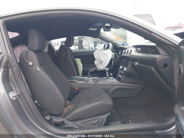 1FA6P8TH1M5146735 Ford Mustang Ecoboost Fastback