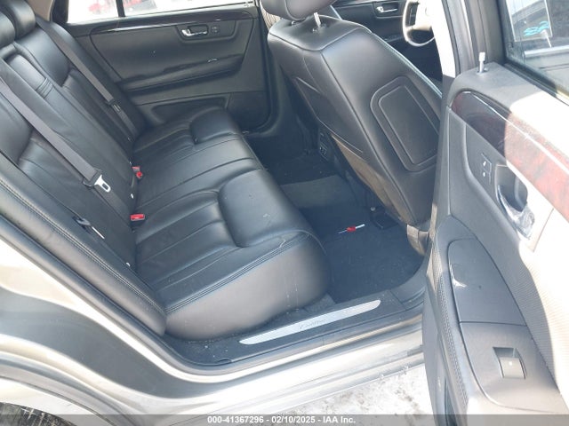 2011 CADILLAC DTS 1G6KH5E62BU150332 Photo 7