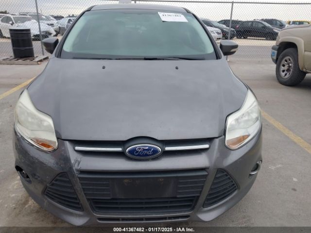 1FADP3K27EL420654 Ford FOCUS SE