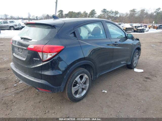 3CZRU6H33NM703667 Honda Hr-v Awd Lx