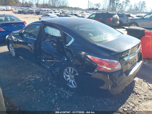 Nissan Altima 2.5 S 2015 1N4AL3AP0FC191070 Image 3