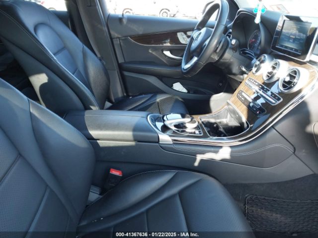 2017 MERCEDES-BENZ GLC 300 COUPE WDC0J4KB9HF151067 Photo 4