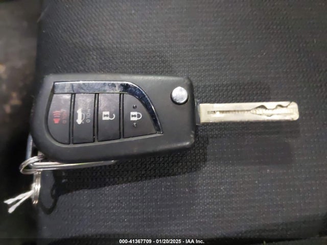 Toyota Corolla Hybrid Le 2023 JTDBCMFE3P3000867 Image 11
