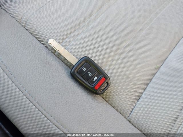 2HKRW5H32JH424995 Honda CR-V LX