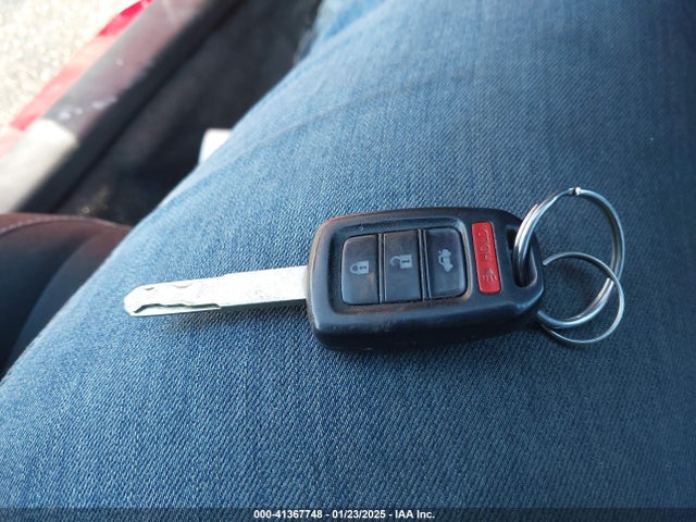 Honda Civic Lx 2018 2HGFC2F51JH570667 Image 11