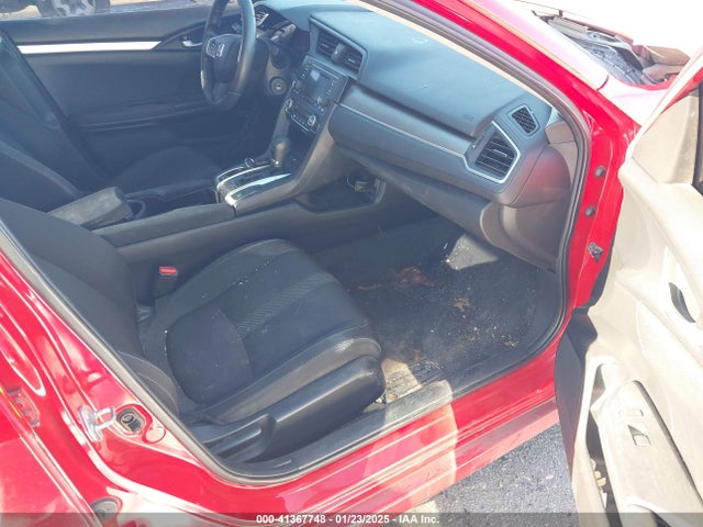 Honda Civic Lx 2018 2HGFC2F51JH570667 Image 5