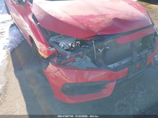 Honda Civic Lx 2018 2HGFC2F51JH570667 Image 6