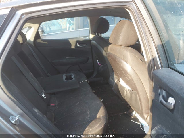 5XXGT4L39GG014281 KIA Optima Lx