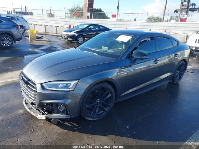 Audi A5 45 Premium 2019 WAUFNCF57KA077829 Image 2