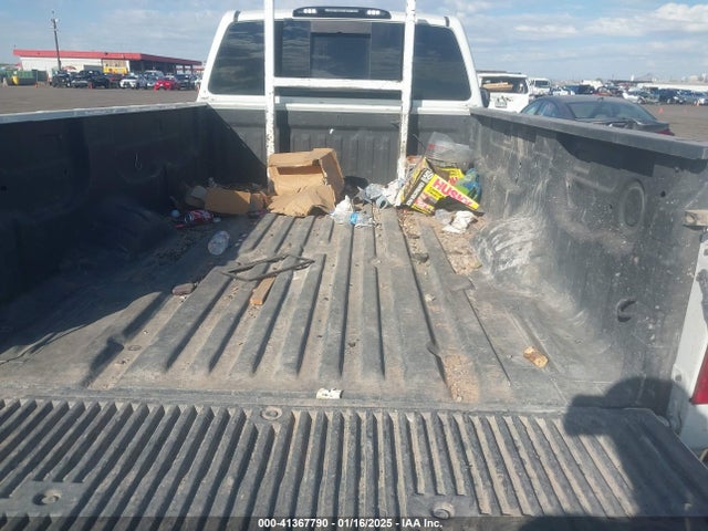 1N6BA1RP0KN523792 Nissan TITAN XD S