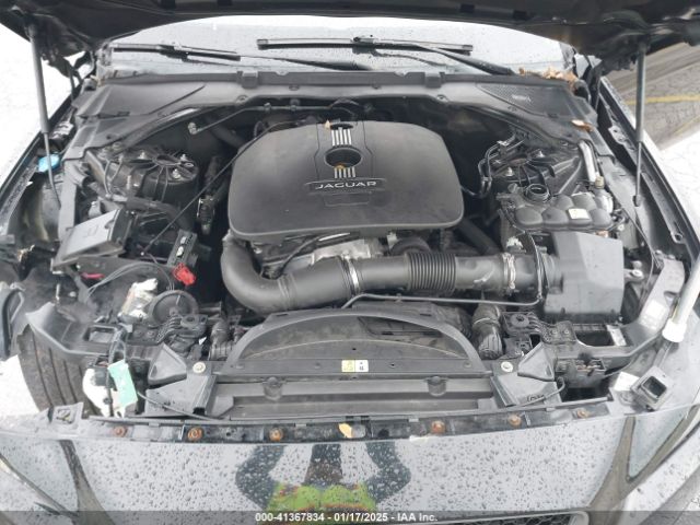 SAJAR4BG7HA948575 Jaguar Xe 25t
