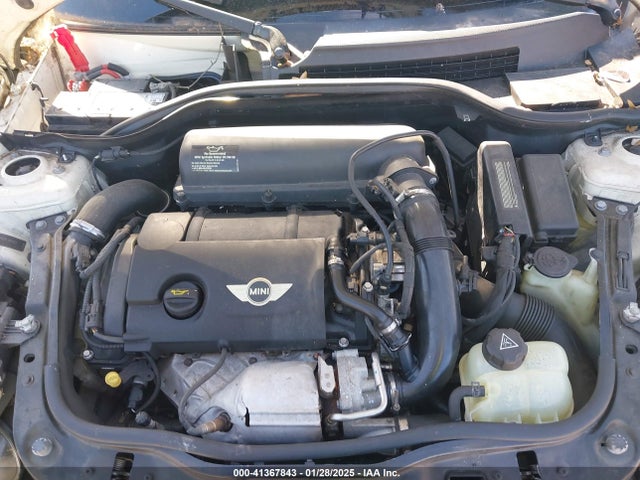 2011 MINI COOPER S CLUBMAN WMWZG3C57BTY36821 Photo 9