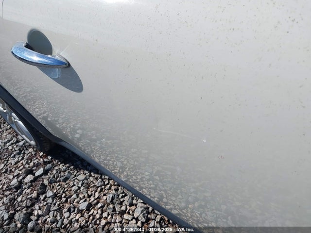 2011 MINI COOPER S CLUBMAN WMWZG3C57BTY36821 Photo 5