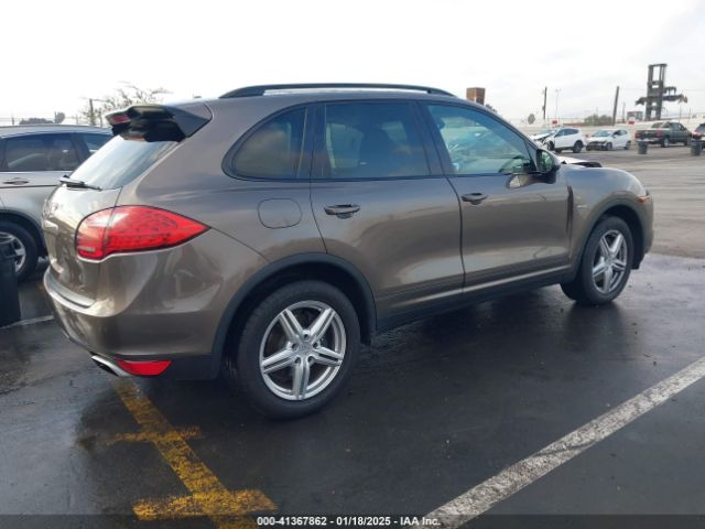 2013 PORSCHE CAYENNE WP1AF2A23DLA38176 Photo 3