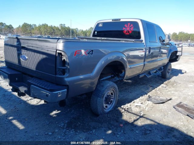 2013 FORD F-250 1FT7W2BT3DEA55552 Photo 3