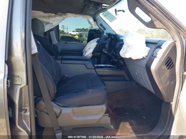 2013 FORD F-250 1FT7W2BT3DEA55552 Photo 4