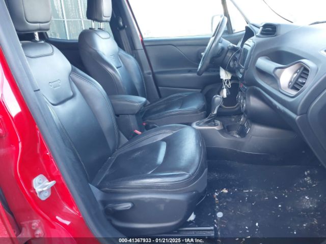 ZACCJBDTXFPB28534 Jeep Renegade Limited