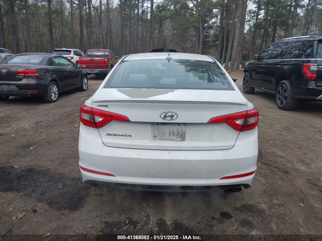 Hyundai SONATA SE 2016 5NPE24AF7GH371034 Image 16