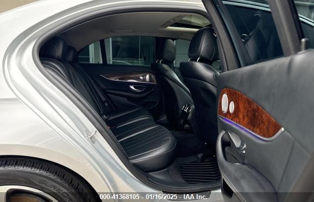WDDZF4JBXHA118789 Mercedes-Benz E 300
