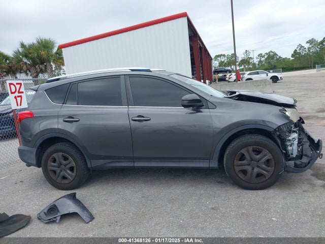 Toyota RAV4 LE 2014 JTMZFREVXEJ005089 Image 14