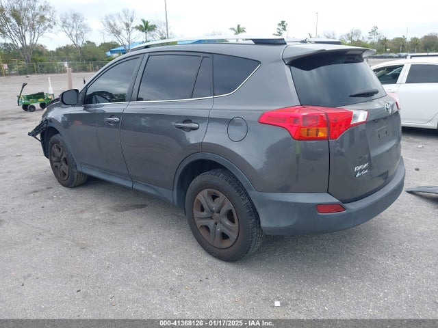 Toyota RAV4 LE 2014 JTMZFREVXEJ005089 Image 3