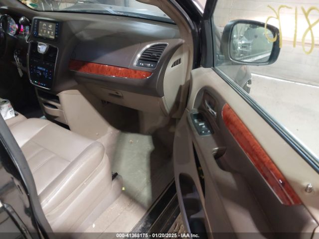 2014 CHRYSLER TOWN & COUNTRY 2C4RC1BG5ER111459 Photo 4