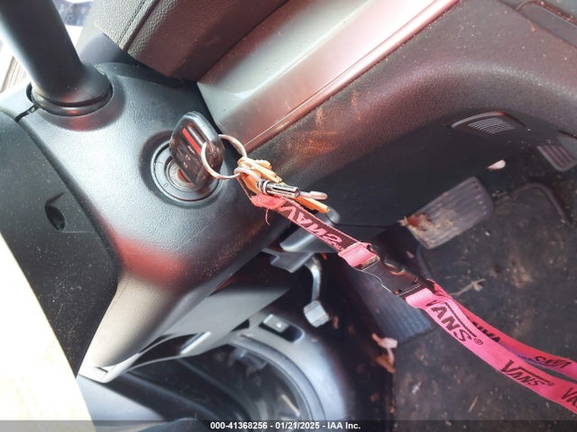 Honda CR-V LX 2015 2HKRM4H32FH704973 Image 11