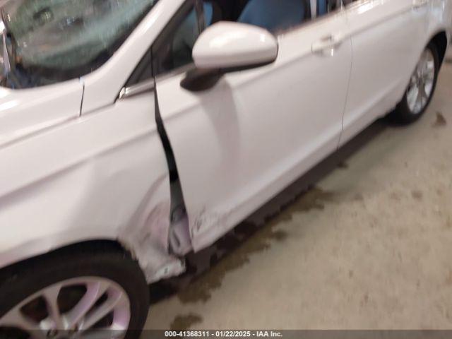 3FA6P0LU7LR173500 Ford Fusion Hybrid Se