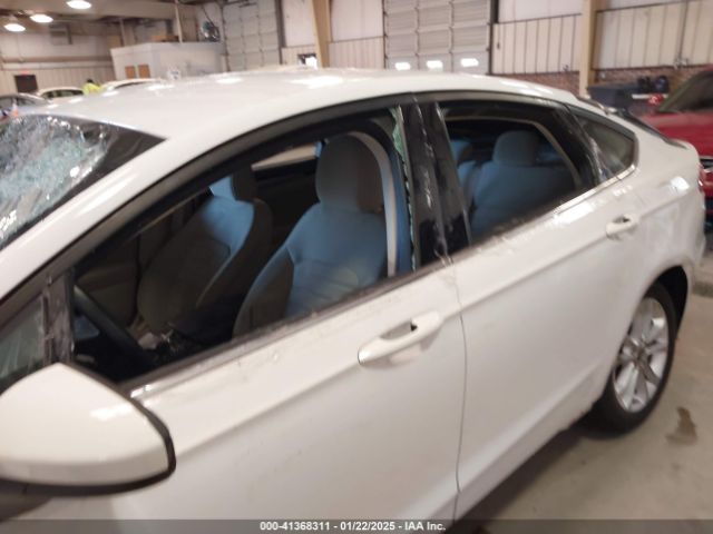 3FA6P0LU7LR173500 Ford Fusion Hybrid Se