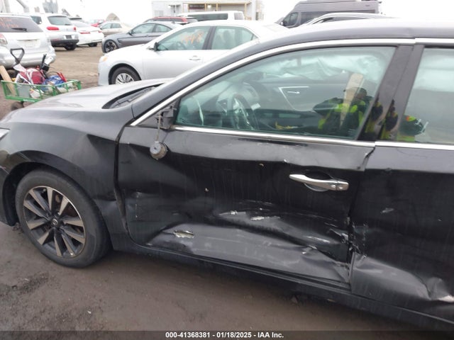 1N4AL3AP5JC208275 Nissan Altima 2.5 Sv