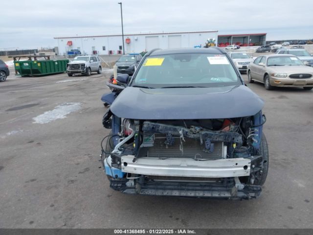 2T3P1RFV7NW268386 Toyota Rav4 Xle