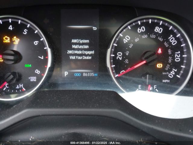 2T3P1RFV7NW268386 Toyota Rav4 Xle